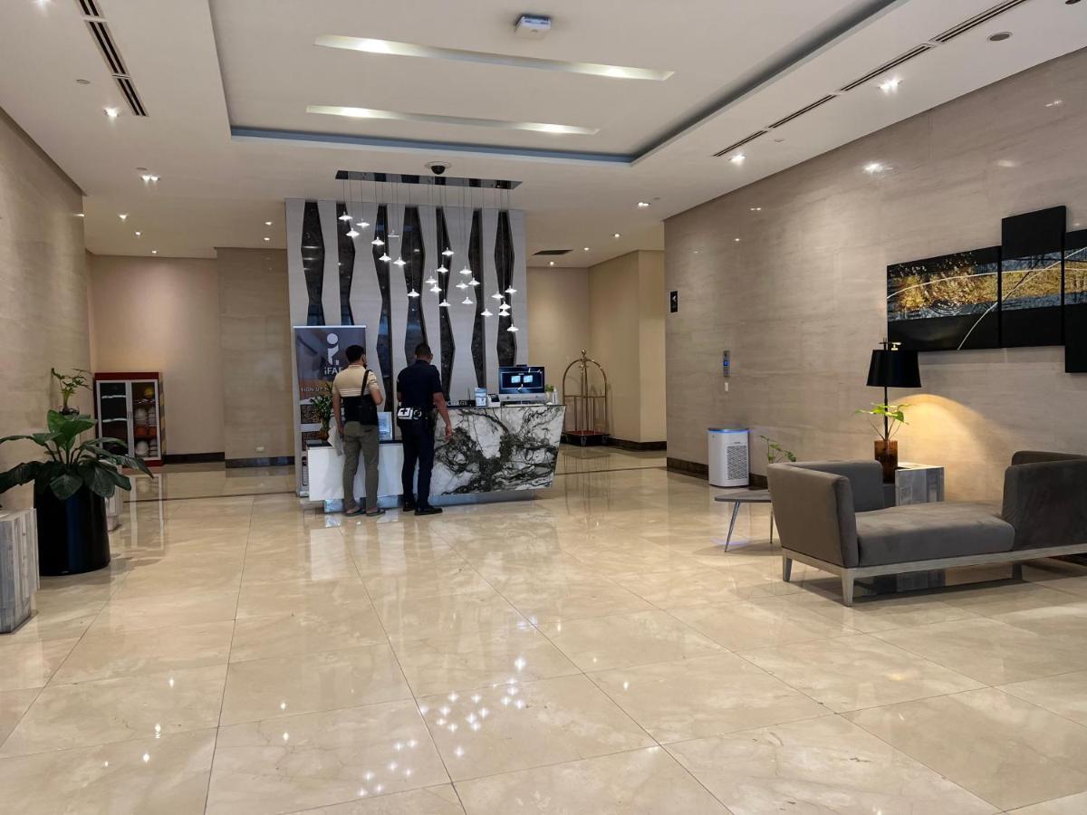 Condotel In Venice Grand Canal Mall Taguig Zewnętrze zdjęcie